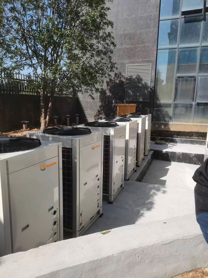 Kulstoffri Park Standard Udstyr | Tongbao Te's Dual-source varmepumpe intelligent system, låser op for ny energibesparelse til opvarmning og køling