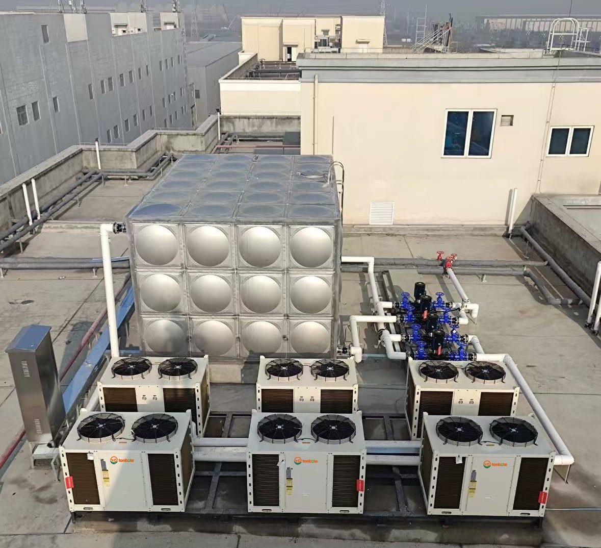 Dual-source intelligent switching + spildvarmegenvinding | Denne energibesparende løsning har direkte reduceret virksomhedernes energiforbrugsomkostninger med 40 % Dual-source intelligent switching + spildvarmegenvinding | Denne energibesparende løsning har direkte reduceret virksomhedernes energiforbrugsomkostninger med 40 %